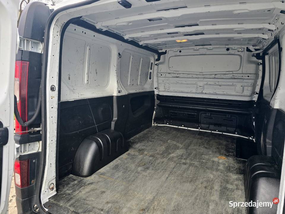 Renault Trafic 234000km Więcławice Stare
