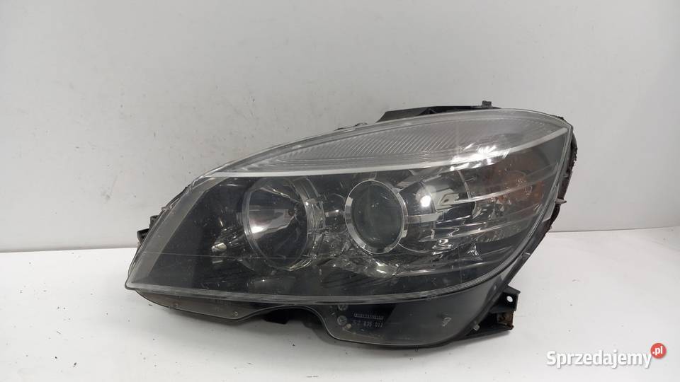 MERCEDES CLC W204 COUPE LAMPA PRZÓD LEWA EU wielkopolskie Zbierkowo
