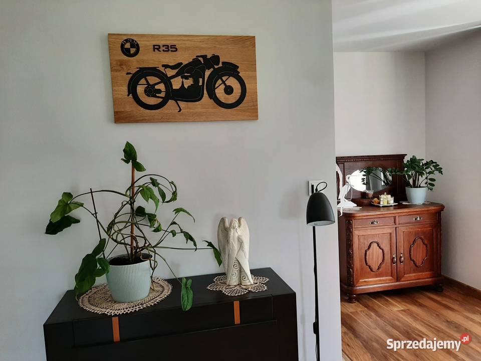 KOMAR 232 sztywniak z metalu na ścianę duży Leszno