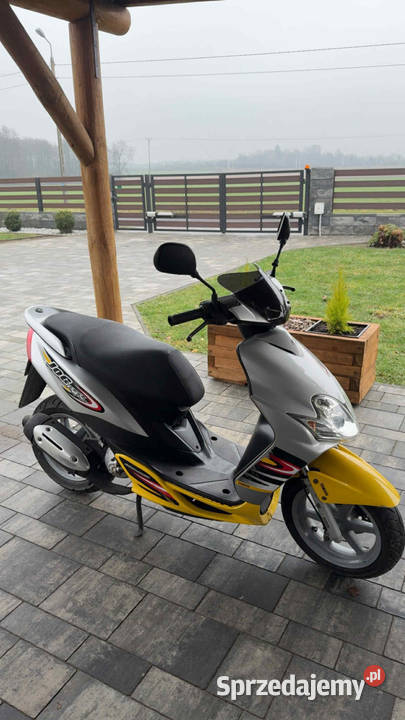 Skuter motorower YAMAHA JOG 50 Rok produkcji 2004 Lubień Kujawski