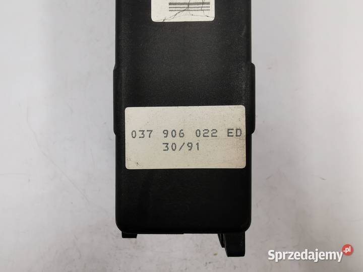 Sterownik Silnika VW Passat B3 20 2E 037906022ED Układ elektryczny Wyszków