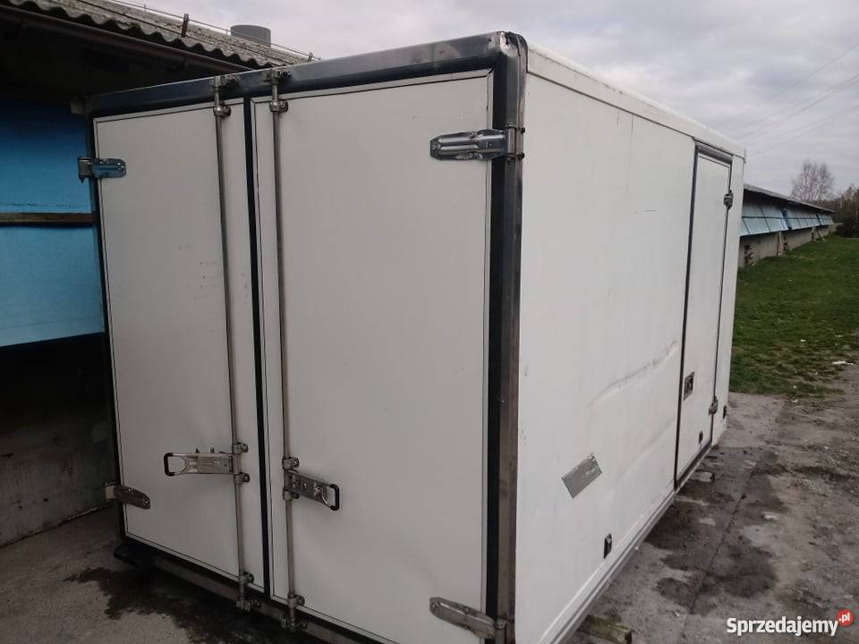 chłodnia izoterma Szczytno sprzedam