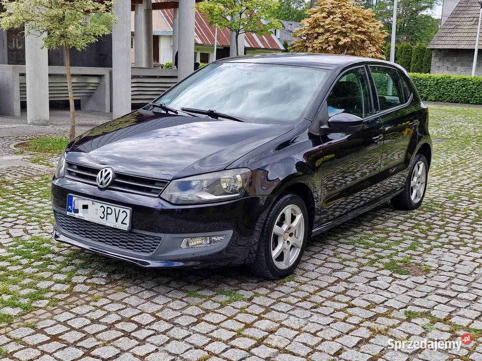 VW Polo V 6R 14 MPI Klimatyzacja Alufelgi wielofunkcyjna kierownica Ryglice