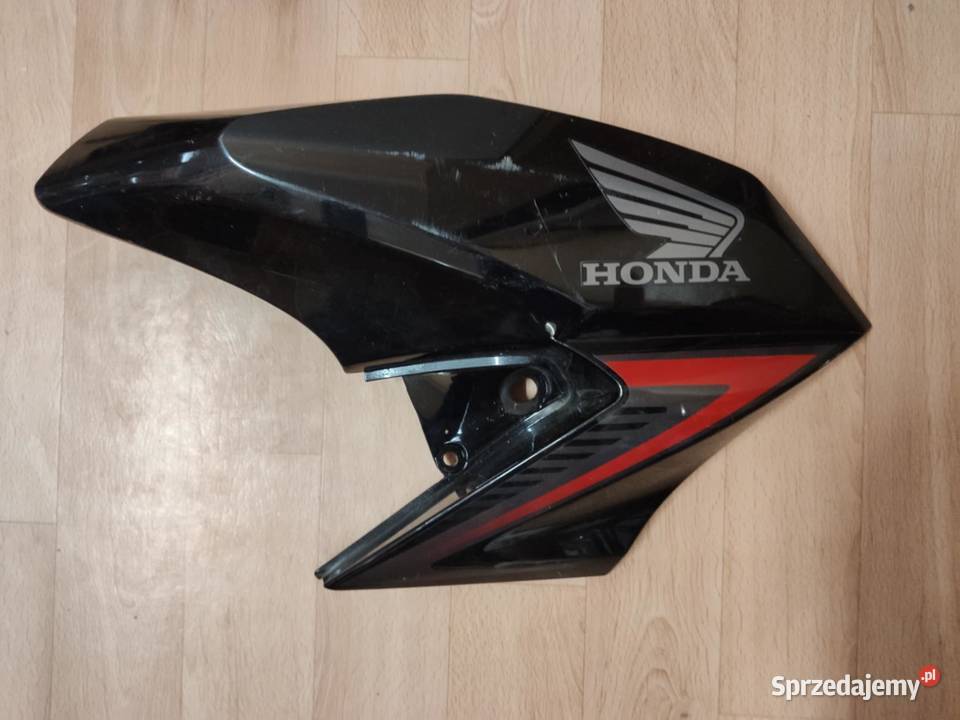 Owiewka prawa bok czasza HONDA CBF 125 WH 081070 Wyszków