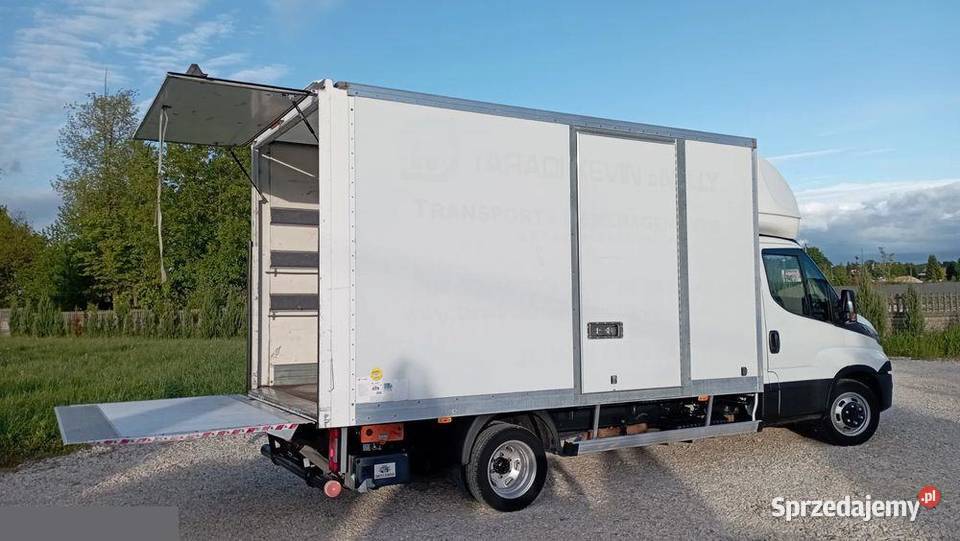 Iveco DAILY 35C15 30TDI 150 KONTENER DRZWI Borzykowa
