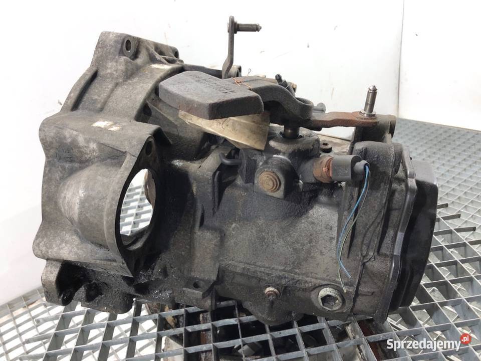SKRZYNIA BIEGÓW VW GOLF V JCR 19 105 0310 podkarpackie