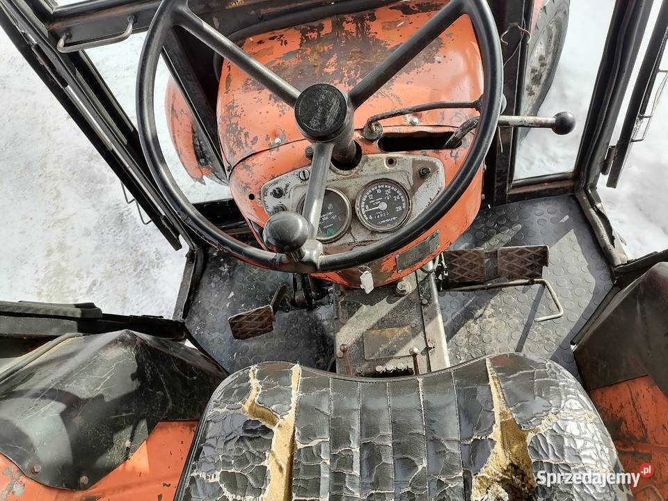 Kabina Naglak Ursus 360 355 4011 płaska podłoga Masłów Drugi