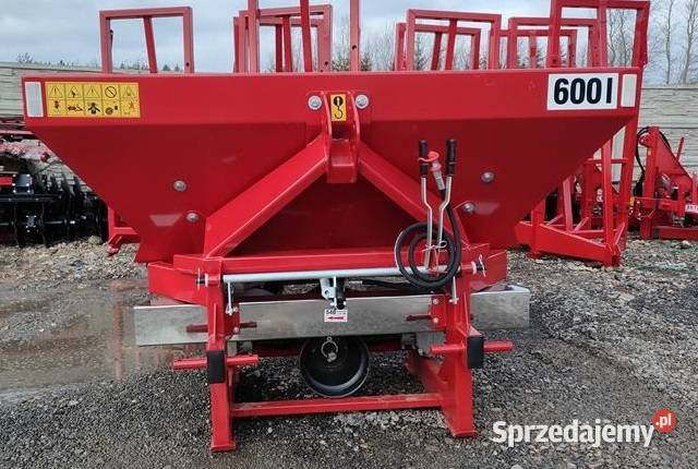 WYPRZEDAŻ Rozsiewacz nawozu hydraulika STRUMYK Pozostałe Moda i Styl wielkopolskie Szamotuły