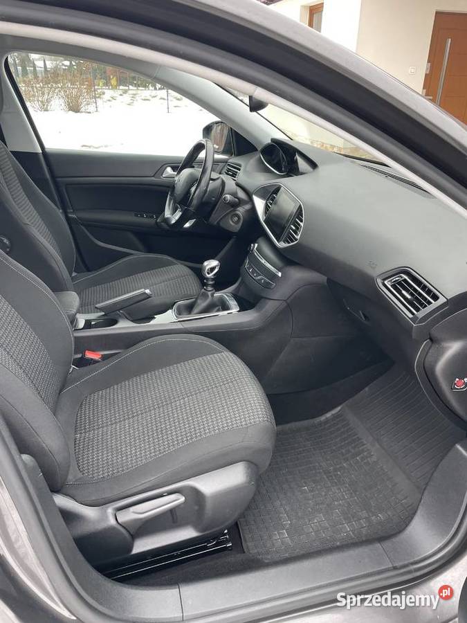 Peugeot 308 132km