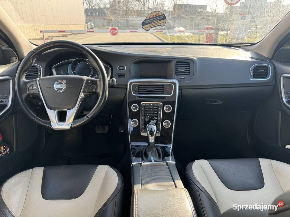 Volvo S60 Cross Country 25 T5 automatyczna lubelskie Chełm sprzedam