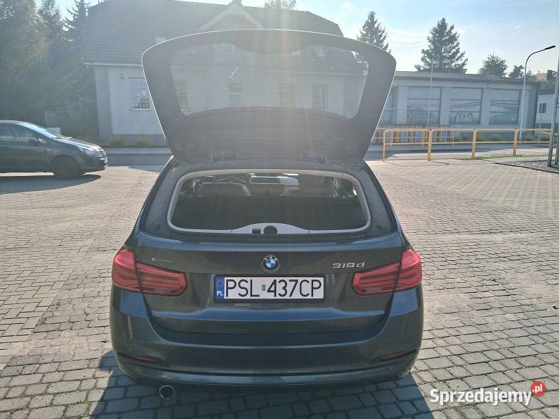 BMW 318d 150 FULL LED Navi El klapa Zarejestr w manualna Słupca