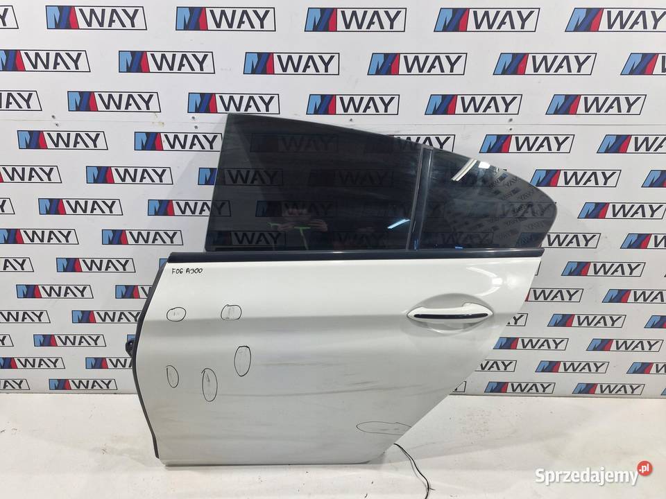 BMW 6 F06 DRZWI LEWE LEWY TYŁ KOMPLETNE A300 sprzedam