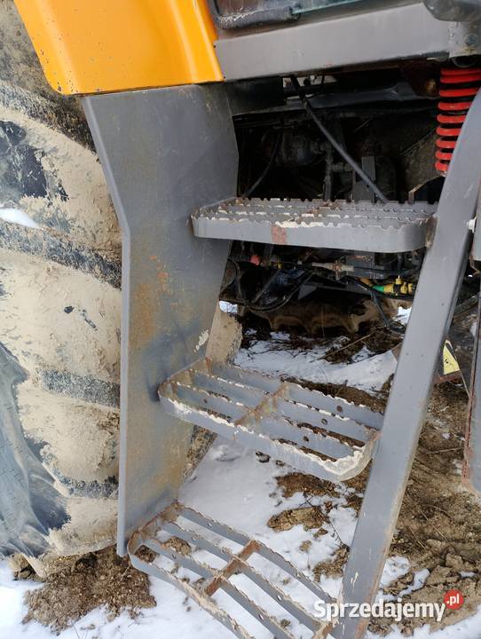 Ciągniki rolnicze Renault Ares 826 w oryginale Staszów