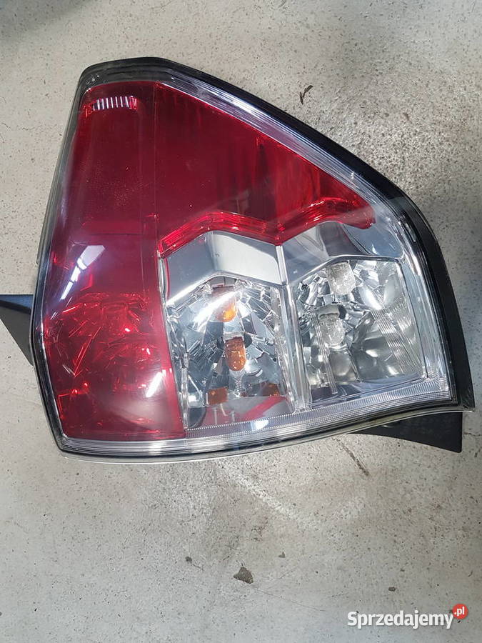 SUBARU FORESTER III LAMPA TYLNA PRAWA WKLAD Turek