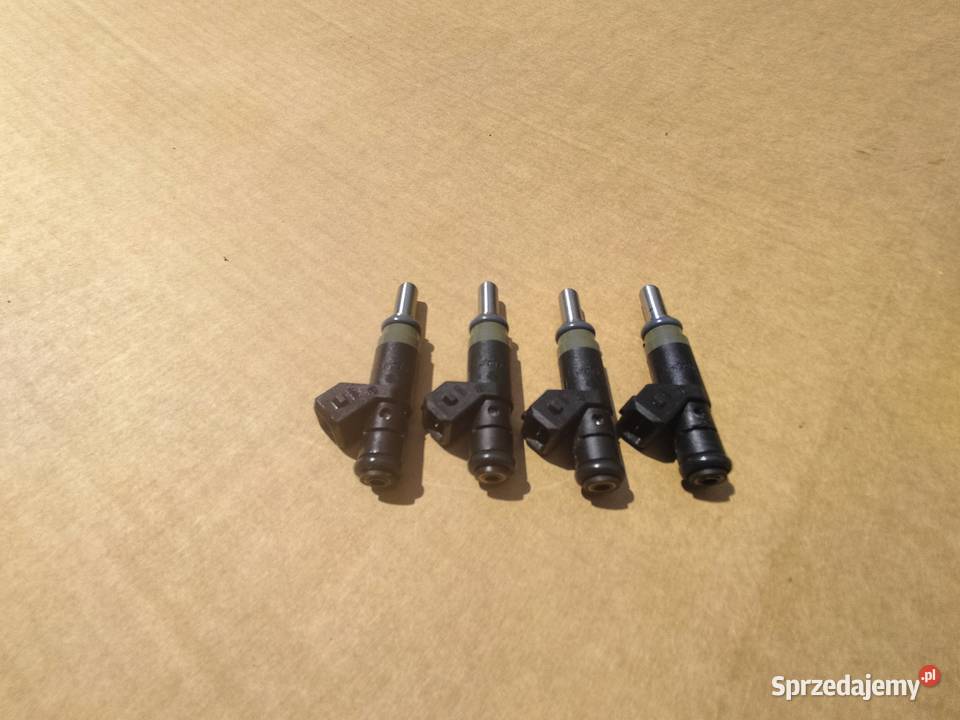 Wtryskiwacz benzyny BMW E87 120i E90 E91 318i Poręba