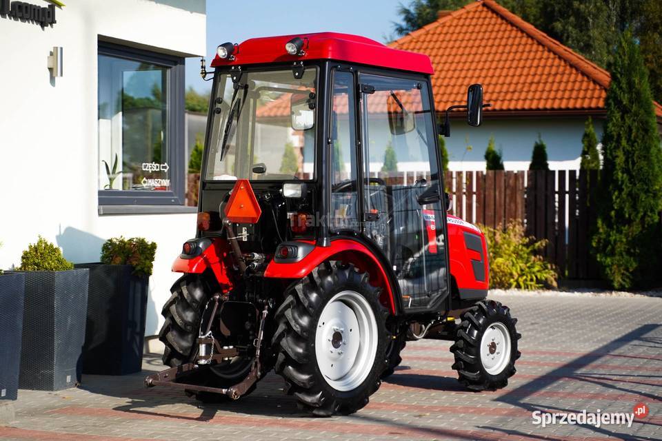 Massey Ferguson MF6028 4x4 28 CAB