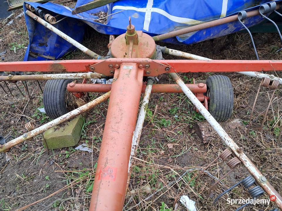zgrabiarka do siana nieuszkodzony