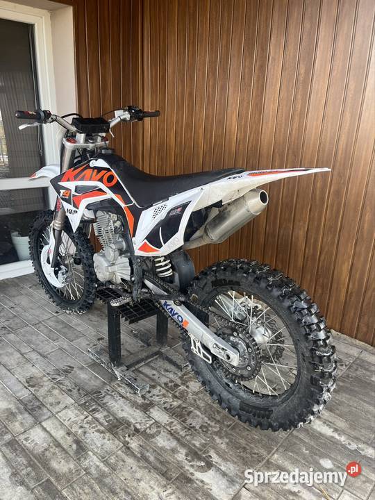 Kayo T4 250 Trawniki