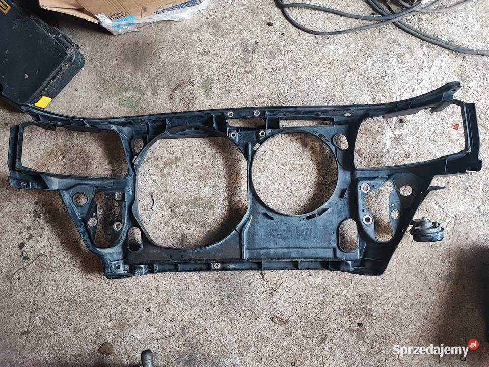 Pas przedni wzmocnienie Audi a4 b5 9501r 19 TDI Szczytno sprzedam
