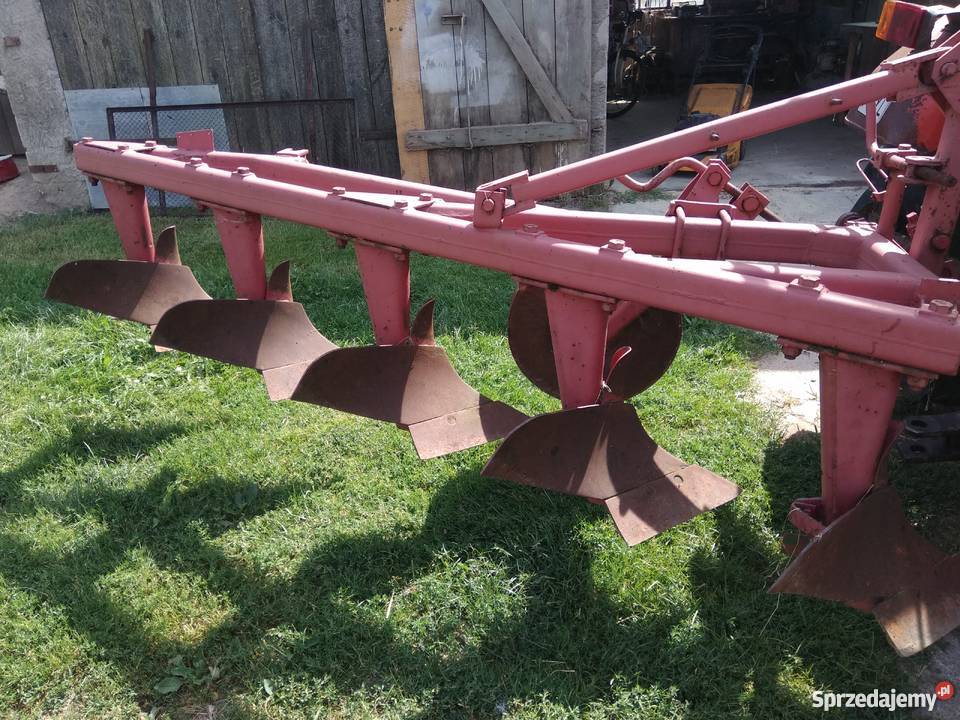 Pług podorywkowy 5skibowy nieuszkodzony Byszwałd sprzedam