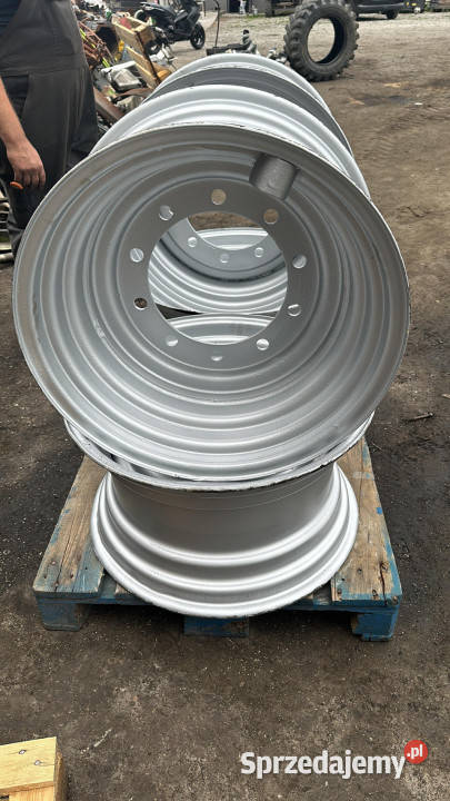 Felga 24 cale 10 szpilek 13 x 24 DW13x24 Jastrzębniki