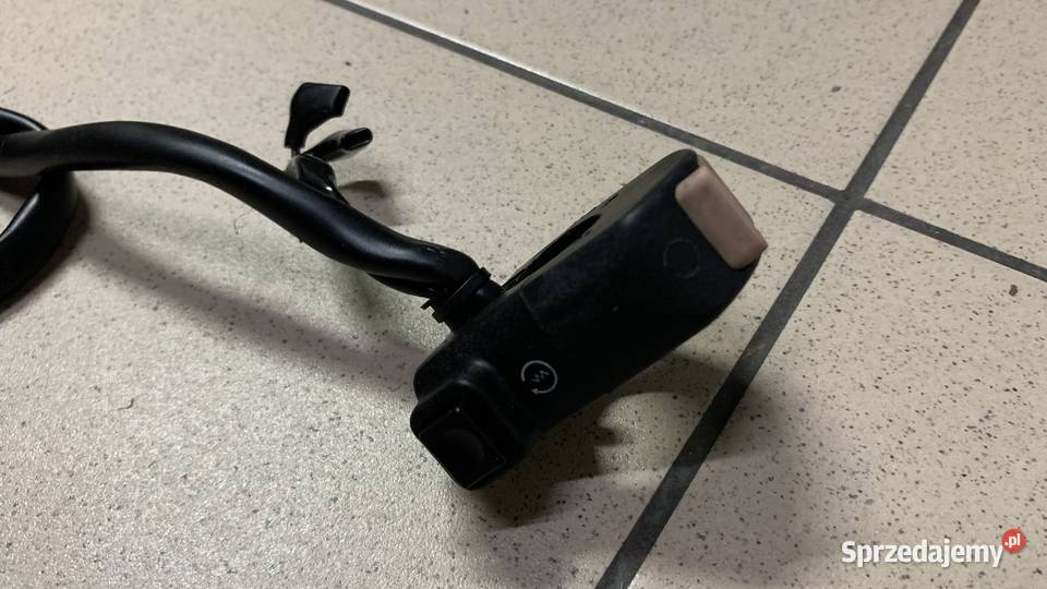 Przełącznik Prawy Honda Varadero XL 125 Pozostałe Brzeszcze