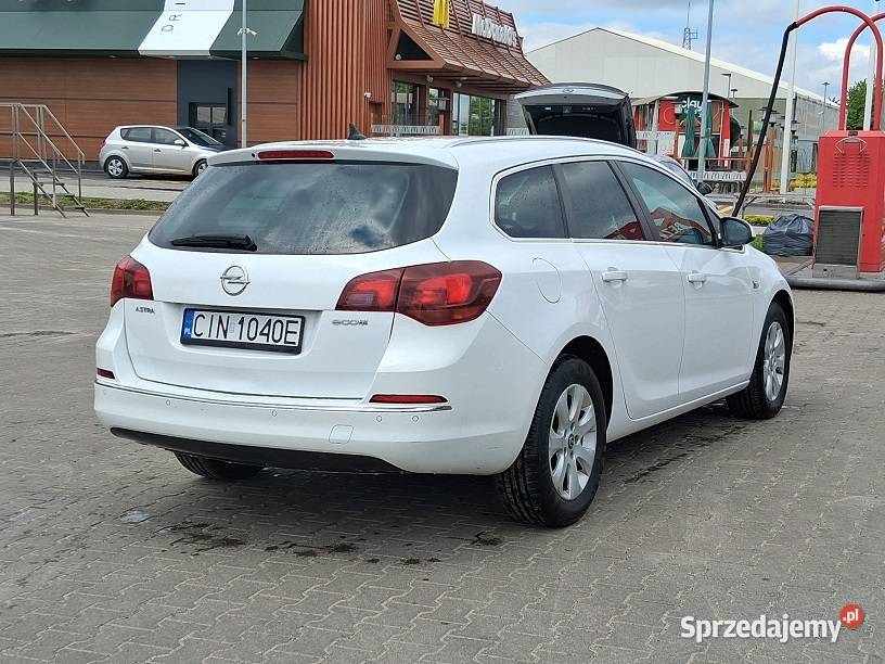 Opel Astra Navi LED BiXenon Ogrzewana kierownica czujnik deszczu