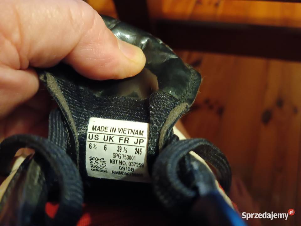 Nowe buty piłkarskie Adidas Predator rozmiar UK Wąsosz