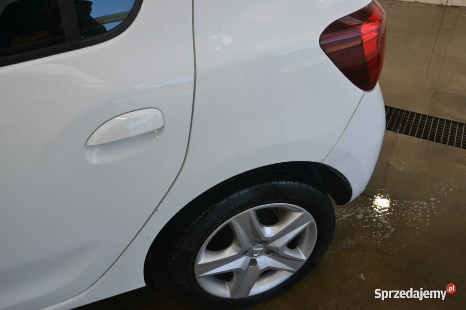 Dacia Sandero 10 benzyna 75 ledy klimatyzacja uszkodzony małopolskie Kęty