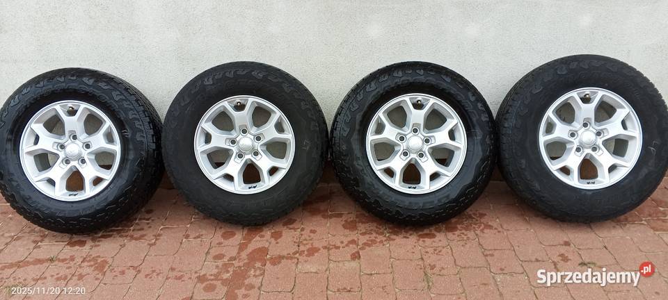 Sprzedam 4 koła do Jeep Wrangler oryginały