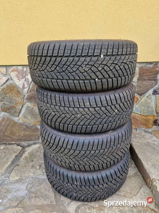 Zimowe felgiZimowe felgi aluminiowe 17 VOLVO z podkarpackie Hłomcza