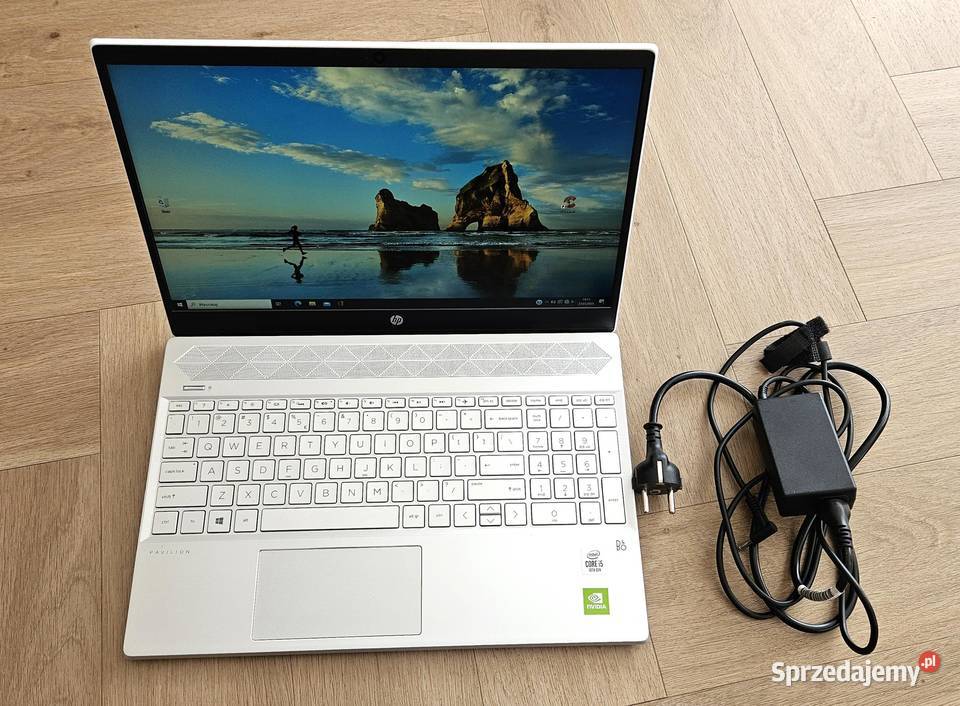 LAPTOP HP Pavilion nowy biały piękny wersja Laptopy i netbooki Gdynia sprzedam