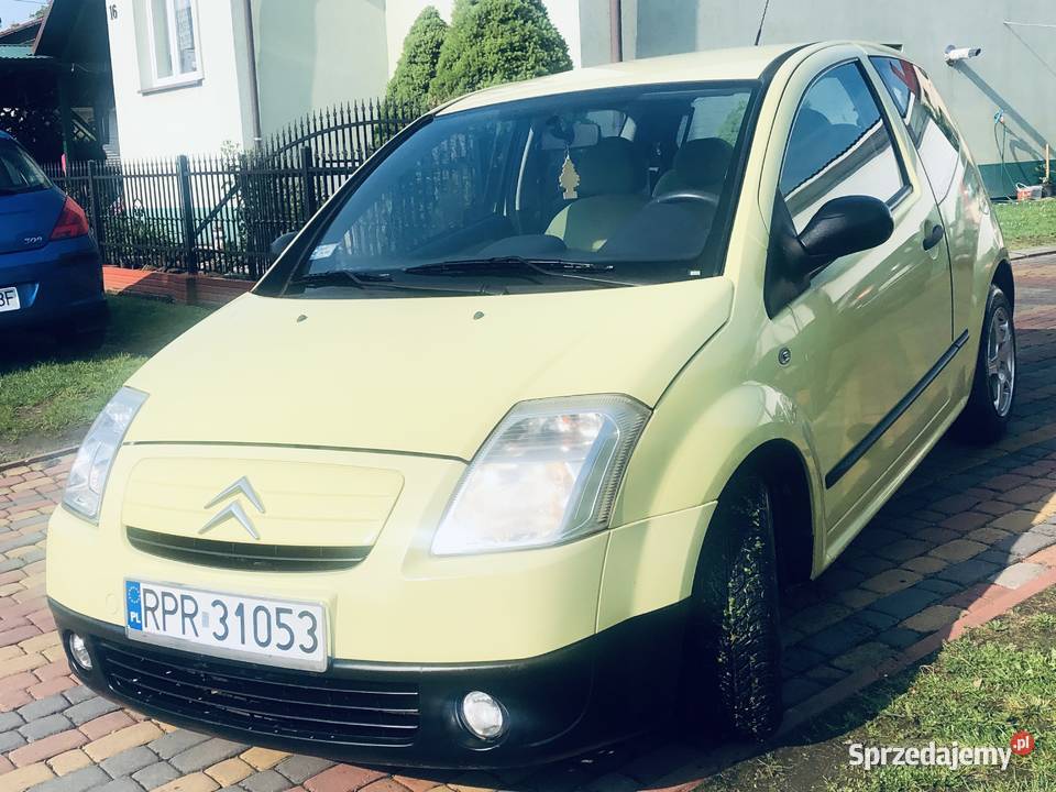 Citron C2 11 BENZYNA