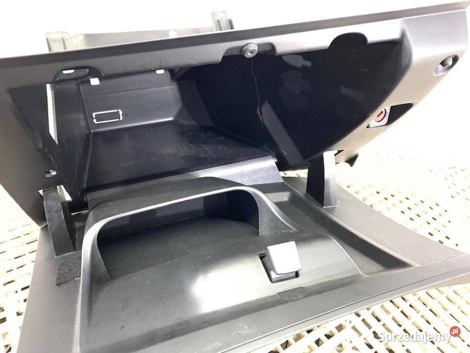 SCHOWEK PASAŻERA PEUGEOT 208 I Hatchback