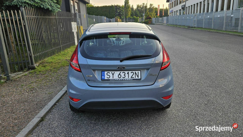 Ford Fiesta Ford Fiesta gołąbkowa na raty bez Kraków sprzedam