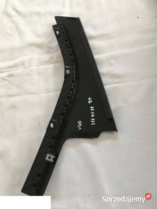 VOLVO V40 OSŁONA DRZWI LISTWA PRAWA TYŁ 31391188 Kozubszczyzna sprzedam