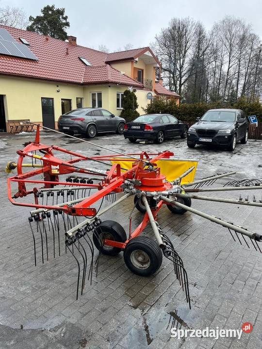 Zgrabiarka karuzelowa Fella 425 DN zagrabiarka mazowieckie
