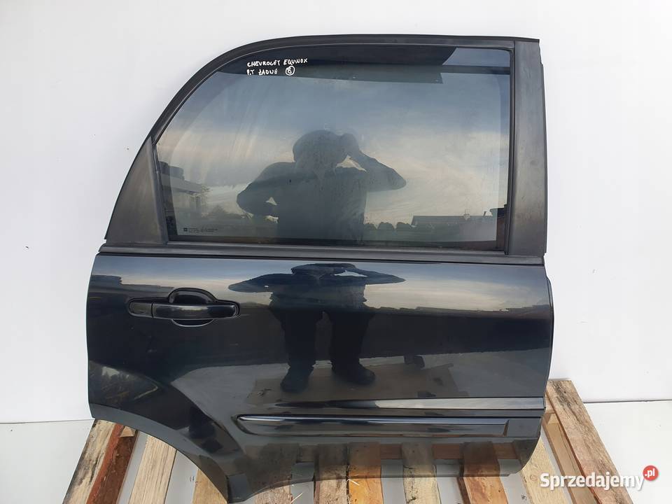Chevrolet Equinox TYLNE DRZWI PRAWE PRAWY TYŁ Janów