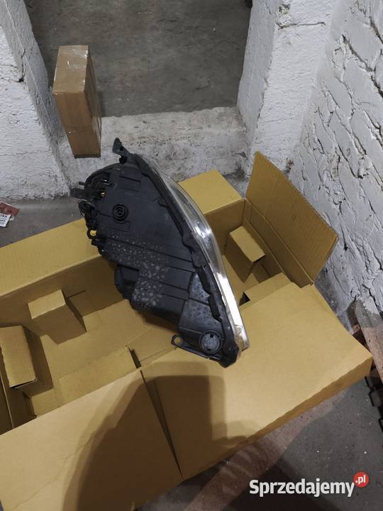 Sprzedam lampy przednie do opel corsa d lifcie Katowice
