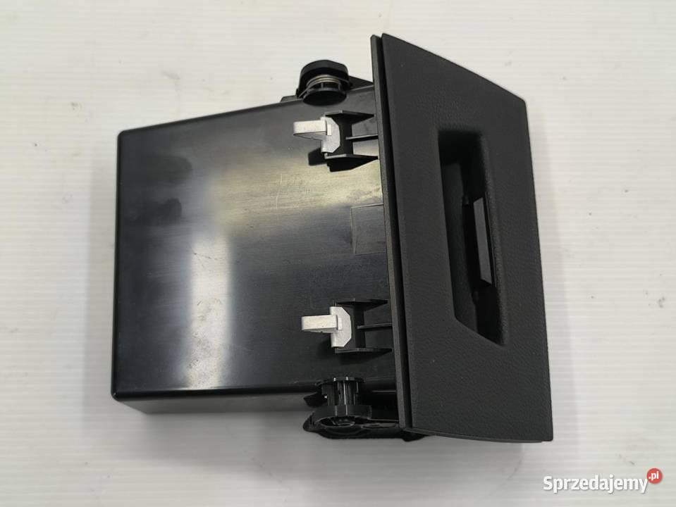 SCHOWEK DESKI BMW F20 F21 9211310 osobowe wielkopolskie