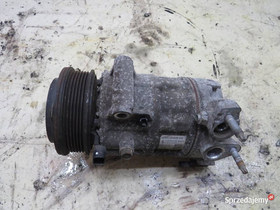 SPRĘŻARKA KLIMATYZACJI FORD FIESTA MK8 10