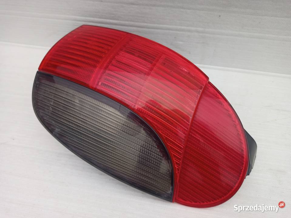 Peugeot 306 kombi lampa tył tylna prawa wkład Sieradz