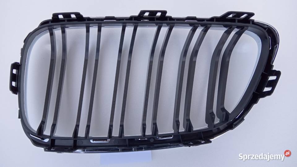 NERKA PRAWA GRILL ATRAPA BMW M2 F22 F23