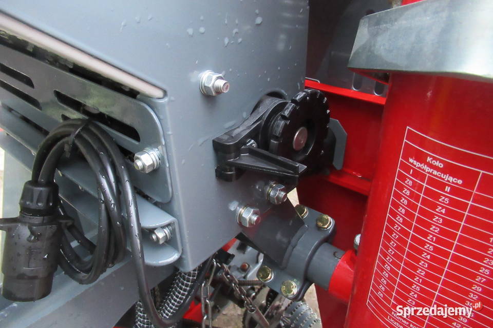 sadzarka UNIA KORA 2 Pozostałe łódzkie Lubochnia