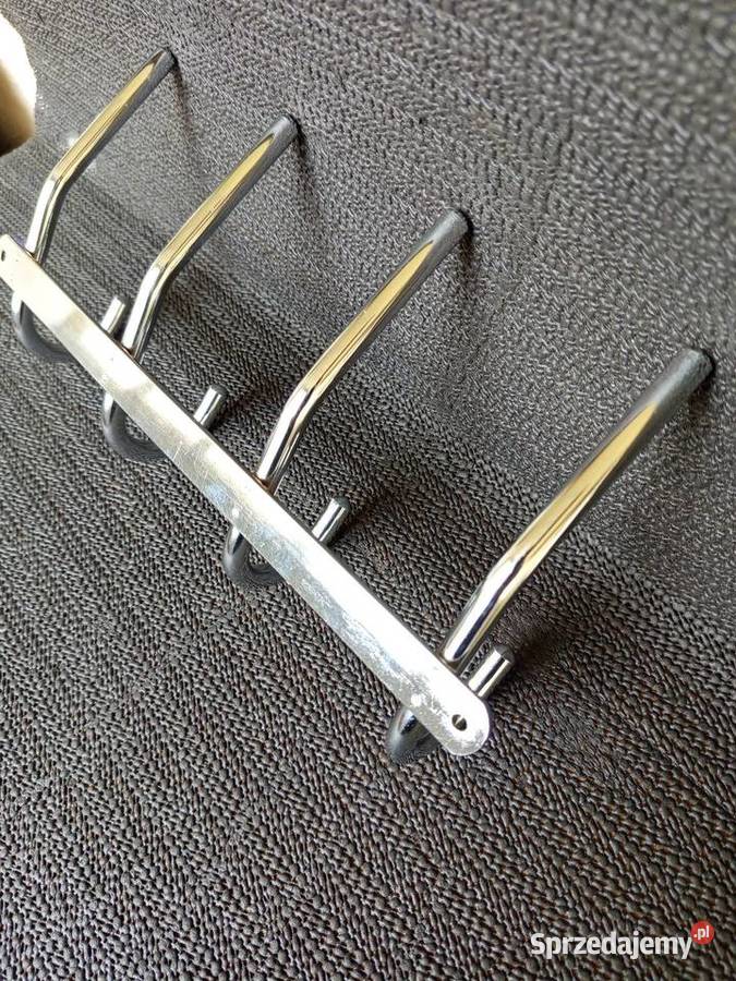 Wieszak metalowy chromowany duży do łazienki