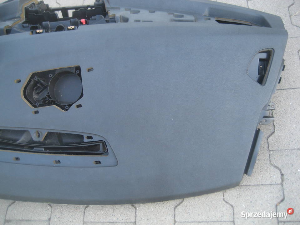 bmw 2 f45 f45 f46 deska rozdzielcza konsola Rakoniewice sprzedam