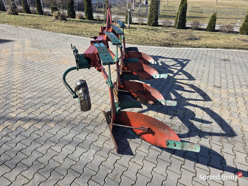 Pług 4 skibowy KVERNELAND K5 resor Wizna