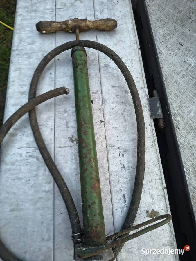 Pompka PRL WSK SHL fiat 126p maluch 125p Mińsk Mazowiecki