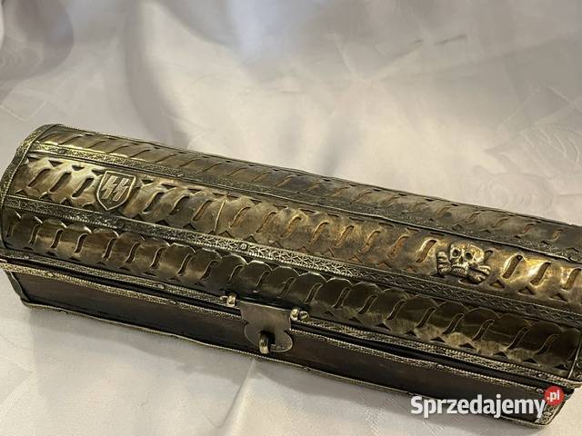 Pudełko z okresu III Rzeszy SS i Totenkopf Kraków