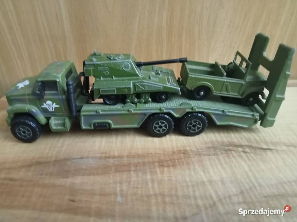 model samochodu transport plateau majorette Nowy Tomyśl
